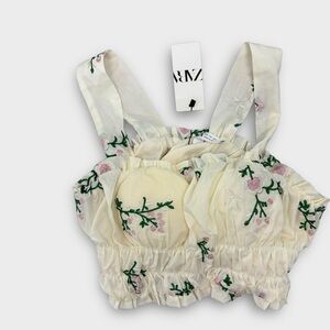 NWT Zara Floral Crop Top
